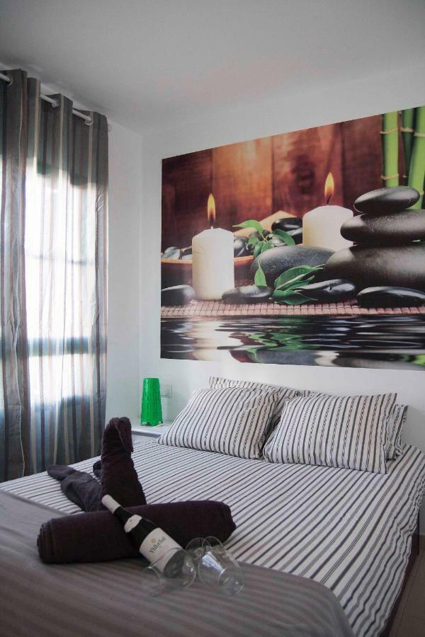 Apartamento "La Dulce Vida" Apartman Playa Blanca  Kültér fotó